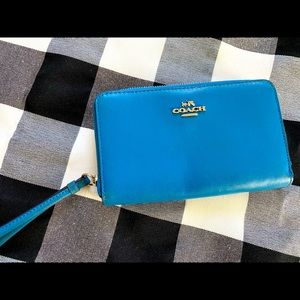 Coach Turquoise Blue Leather Zip Wallet Wristlet